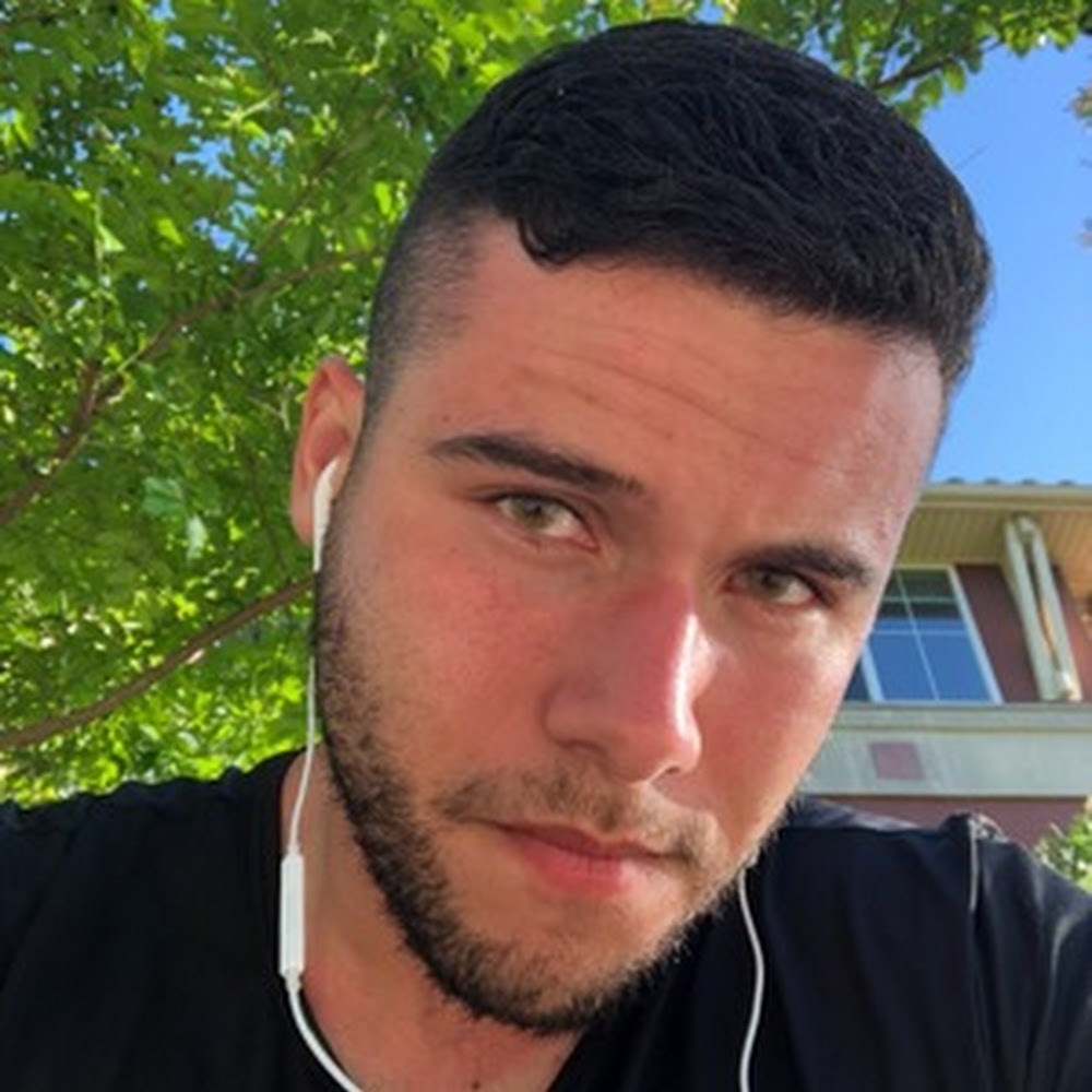 Meet your Posher, Luis